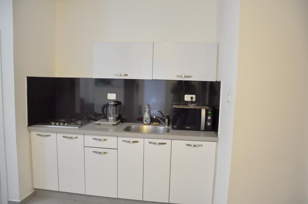 Isra Home Rothschild 8-2 Apartment Bat Yam Exterior foto